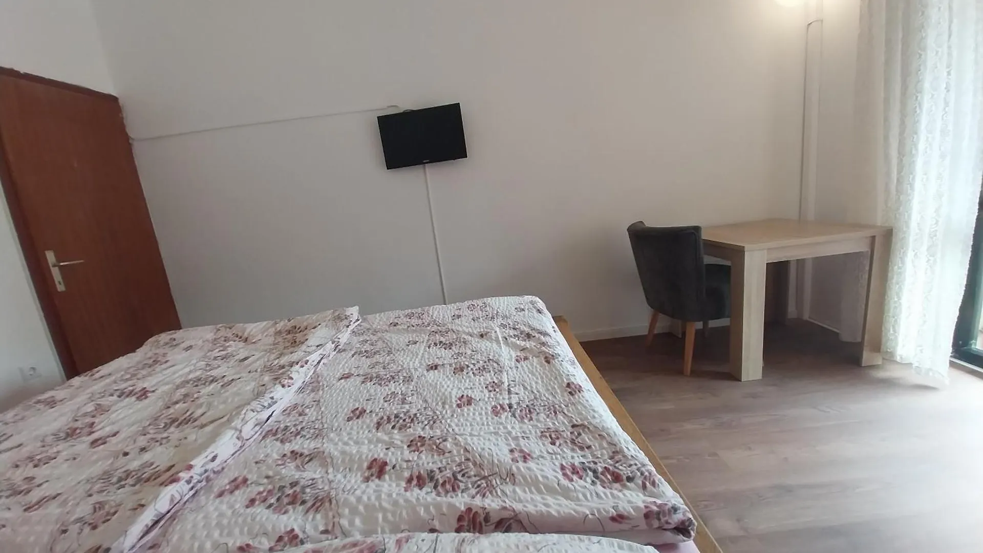 Me Living - Ferienhaus - Strandnaehe 普拉 公寓